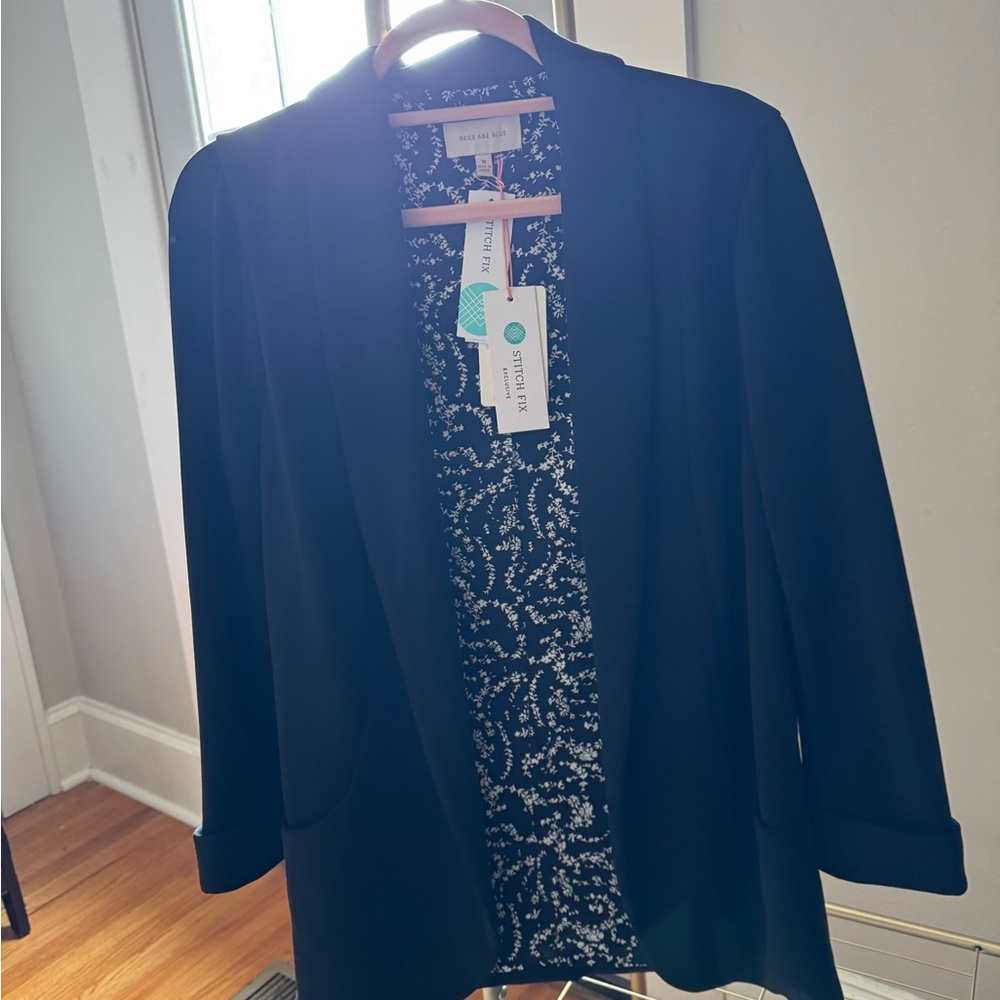 Skies Are Blue Elegant Black Blazer
